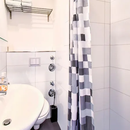 Modern In With Private Terrace Apartmán *