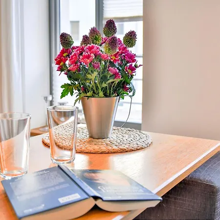 Modern In With Private Terrace *