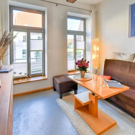 Modern In With Private Terrace *